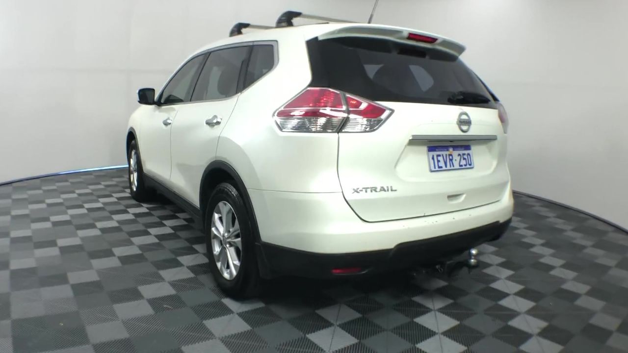 2023 $2 Matilda Light Green Coloured two dollar FIFA Soccer Coin Queen New