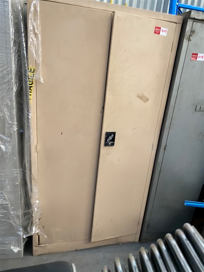 Duchesse De Paris Rosé Brut NV (6x 750mL), France.