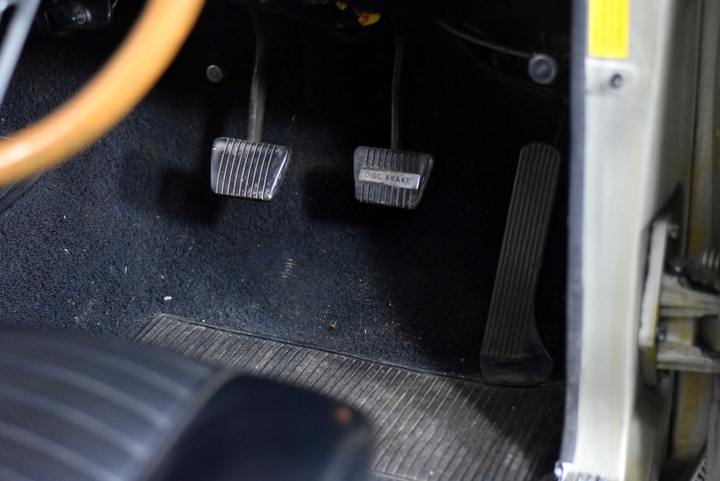 Tread Softly (Moderate Alcohol) Pinot Grigio  (12x 375mL) Current Vintage R