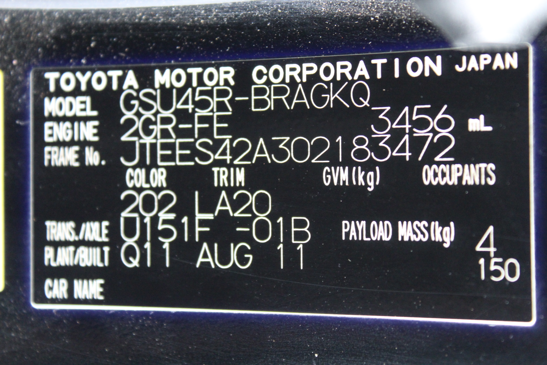 By The Vineyard Mixed Pack Pinot Grigio & Chardonnay (12x 750mL). SEA.