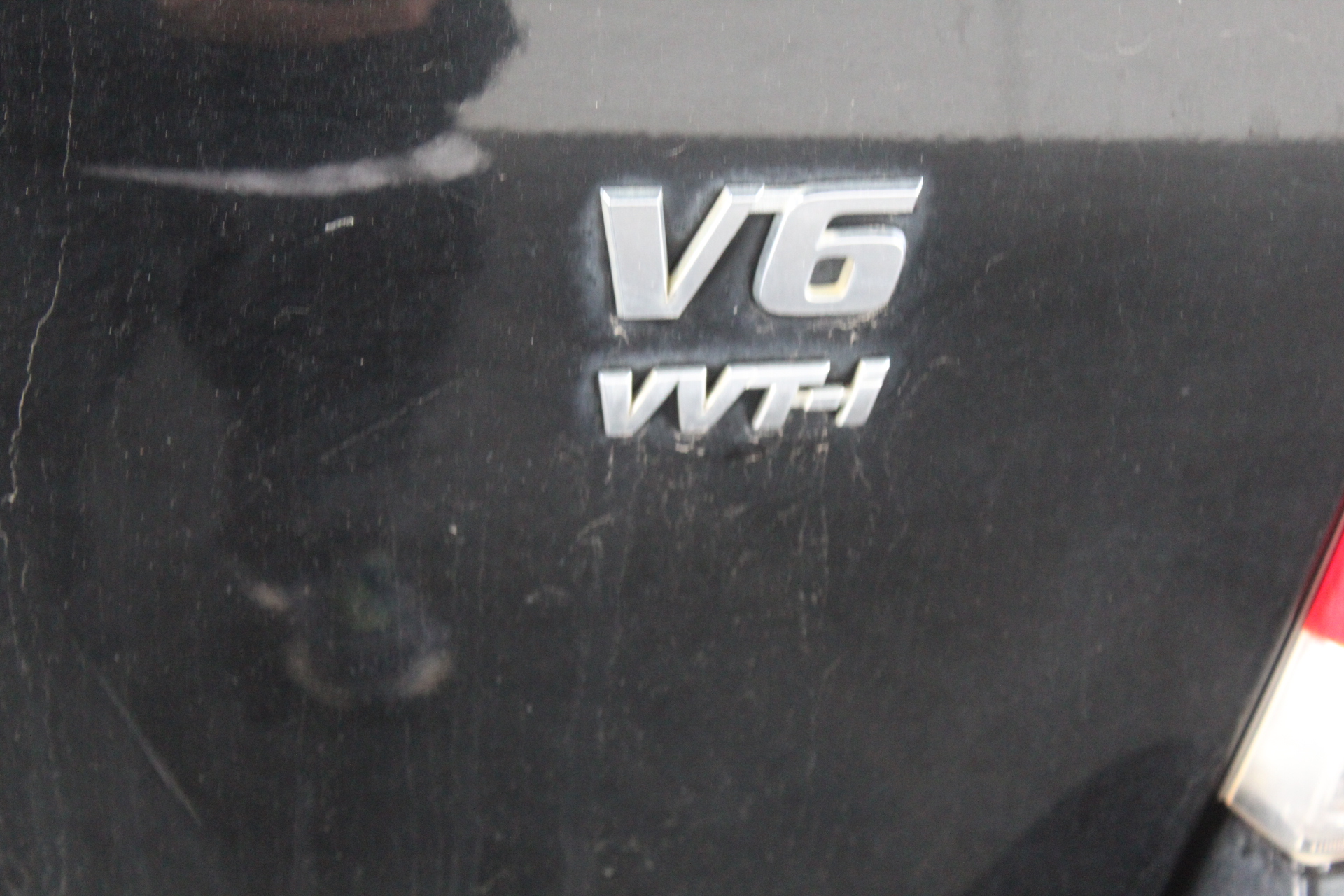 Jules Roy Chardonnay 2023 (6x 750mL), France.