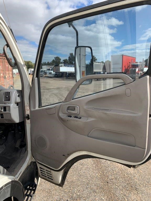 Mixed Aussie Red & White Pack #2 (12x 750mL), Multi Region.