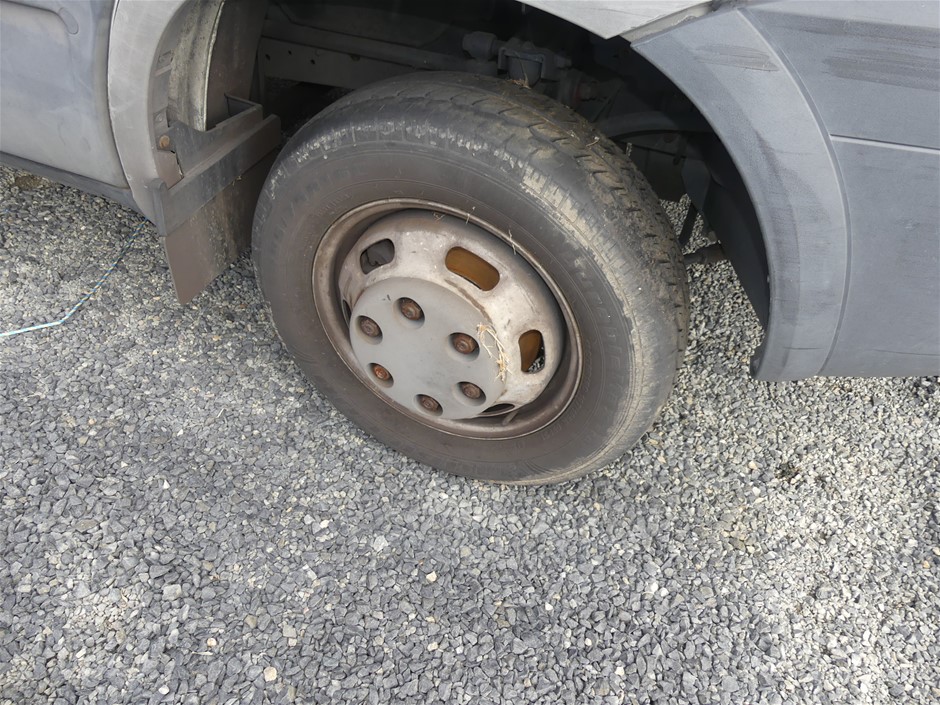 Veuve D'Argent Cuvee Prestige Blanc de Blancs Brut NV (6x 750mL)