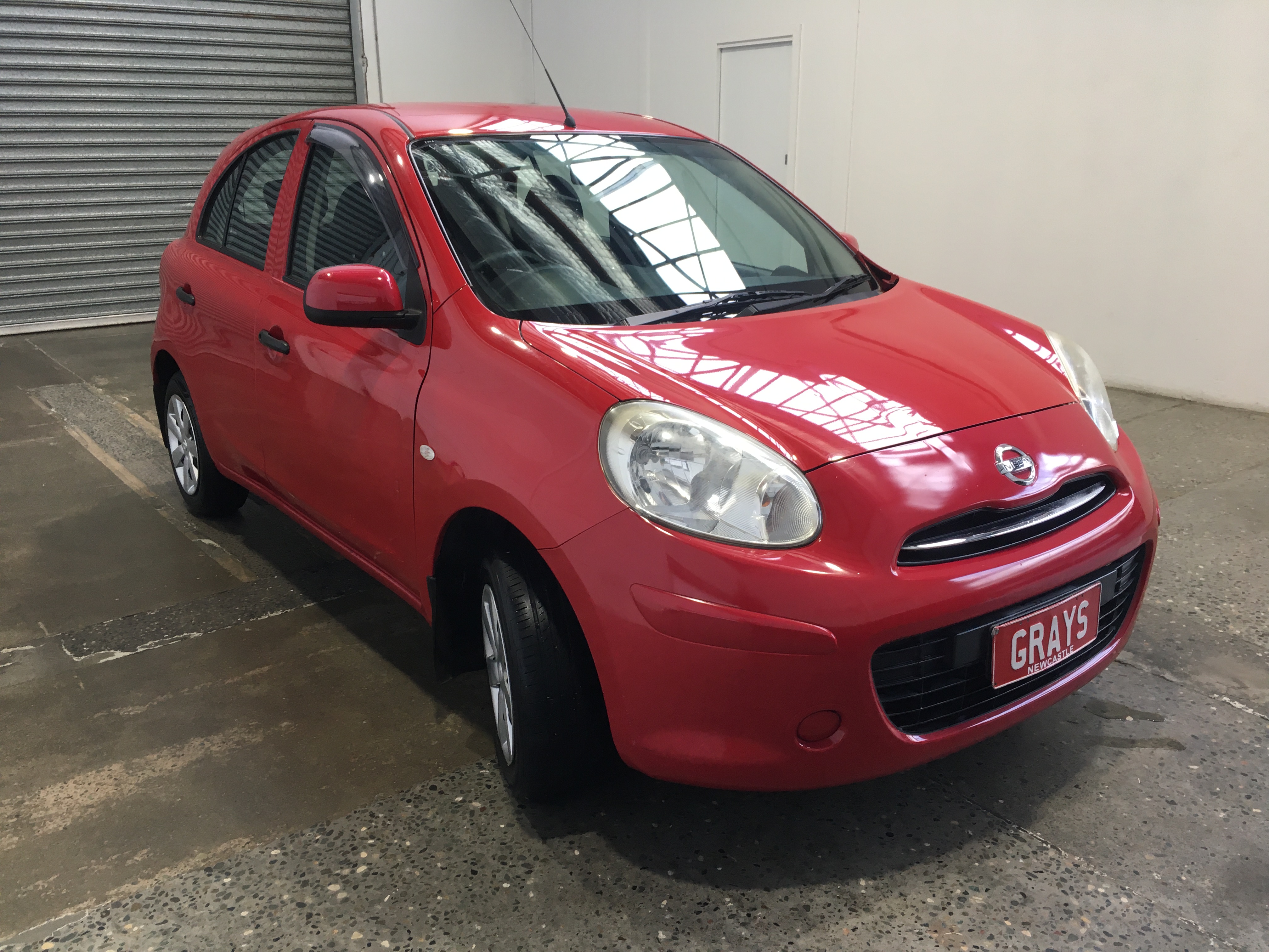 Jules Roy Pinot Noir 2024 (6x 750mL), France.