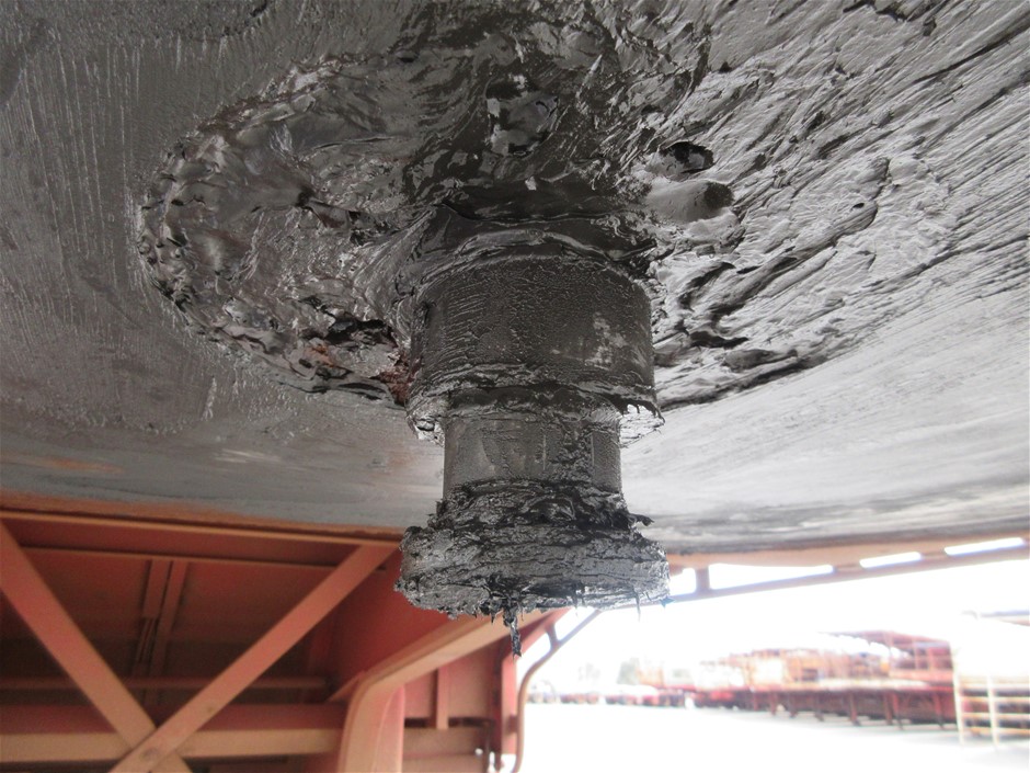 Large Work bench (Unused)