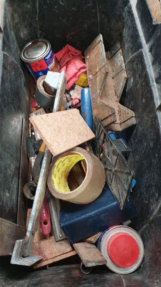 M-D Building Products 11619 6 in. x 1/2 in. x 36 in. Silver Aluminum Heavy-