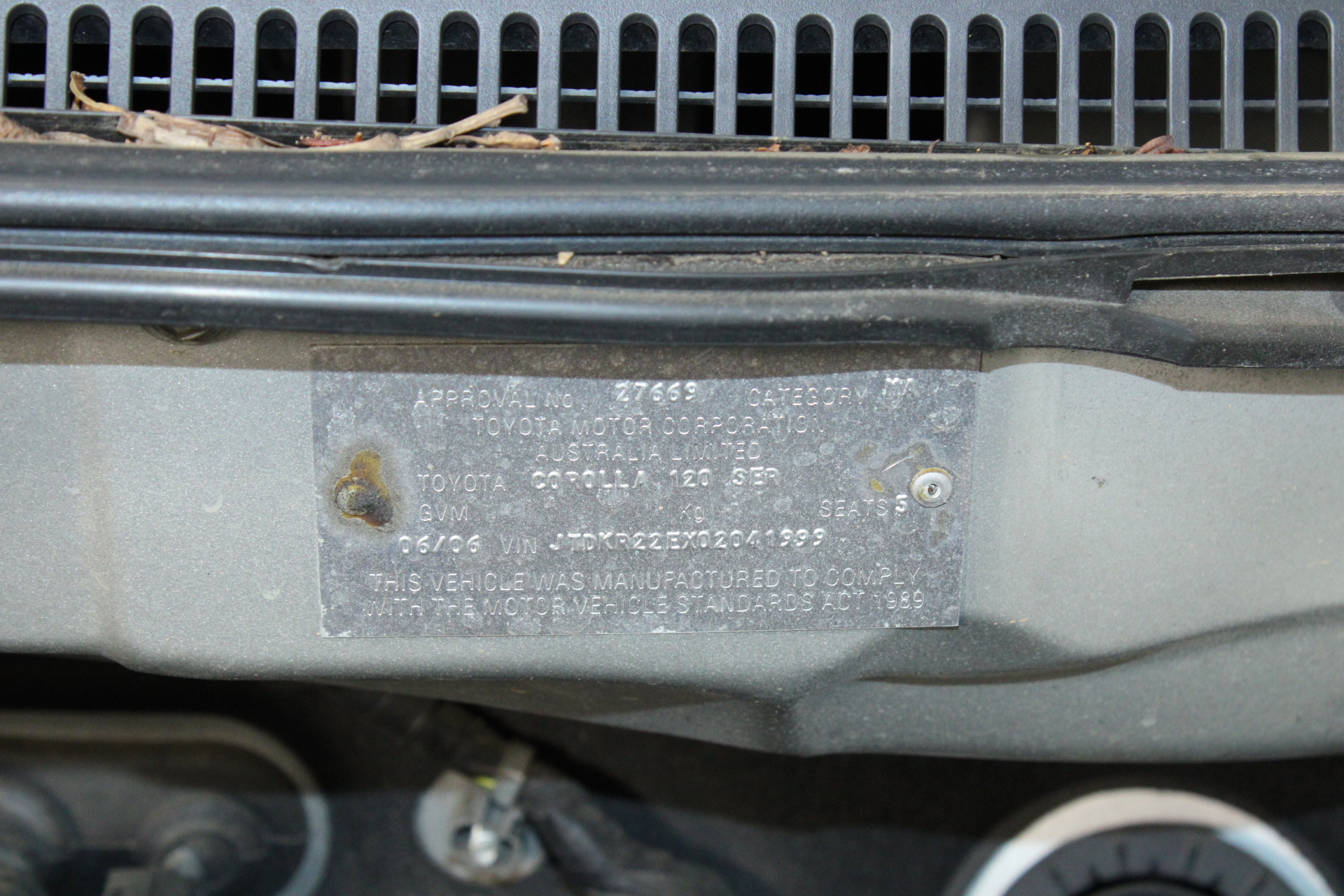 150W bench Grinder, 150mm grinding wheels, Brand New x 1 unit