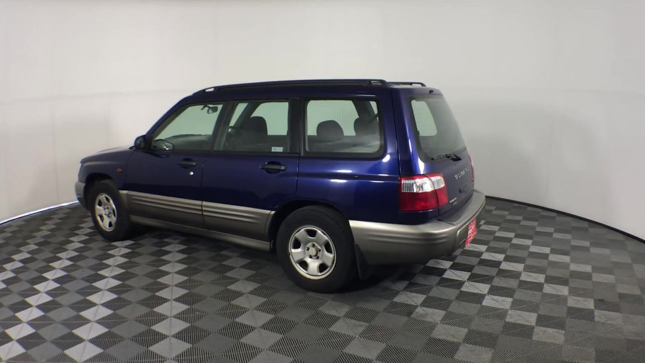 By The Vineyard Mixed Pack Pinot Grigio & Chardonnay (12x 750mL). SEA.