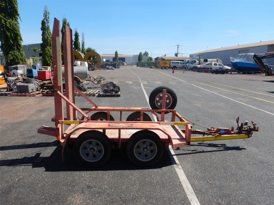 Wolf Blass Red Label Shiraz (6x 750mL), SEA.