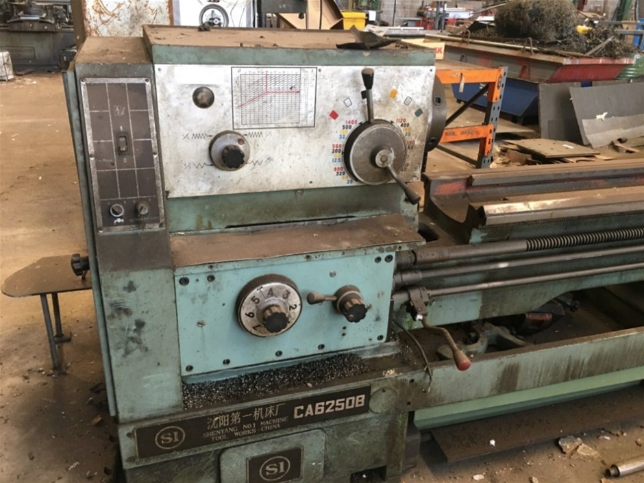 De bortoli Deen Chardonnay (6x 750mL). SEA.