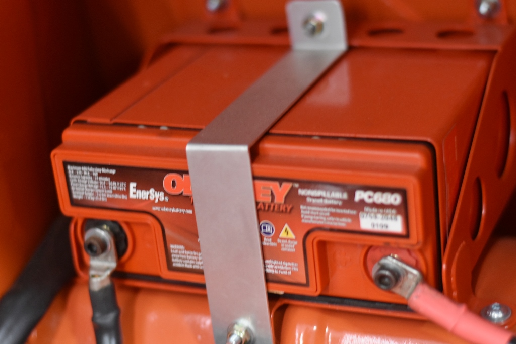 Wolf Blass Red Label Pinot Grigio (6x 750mL).