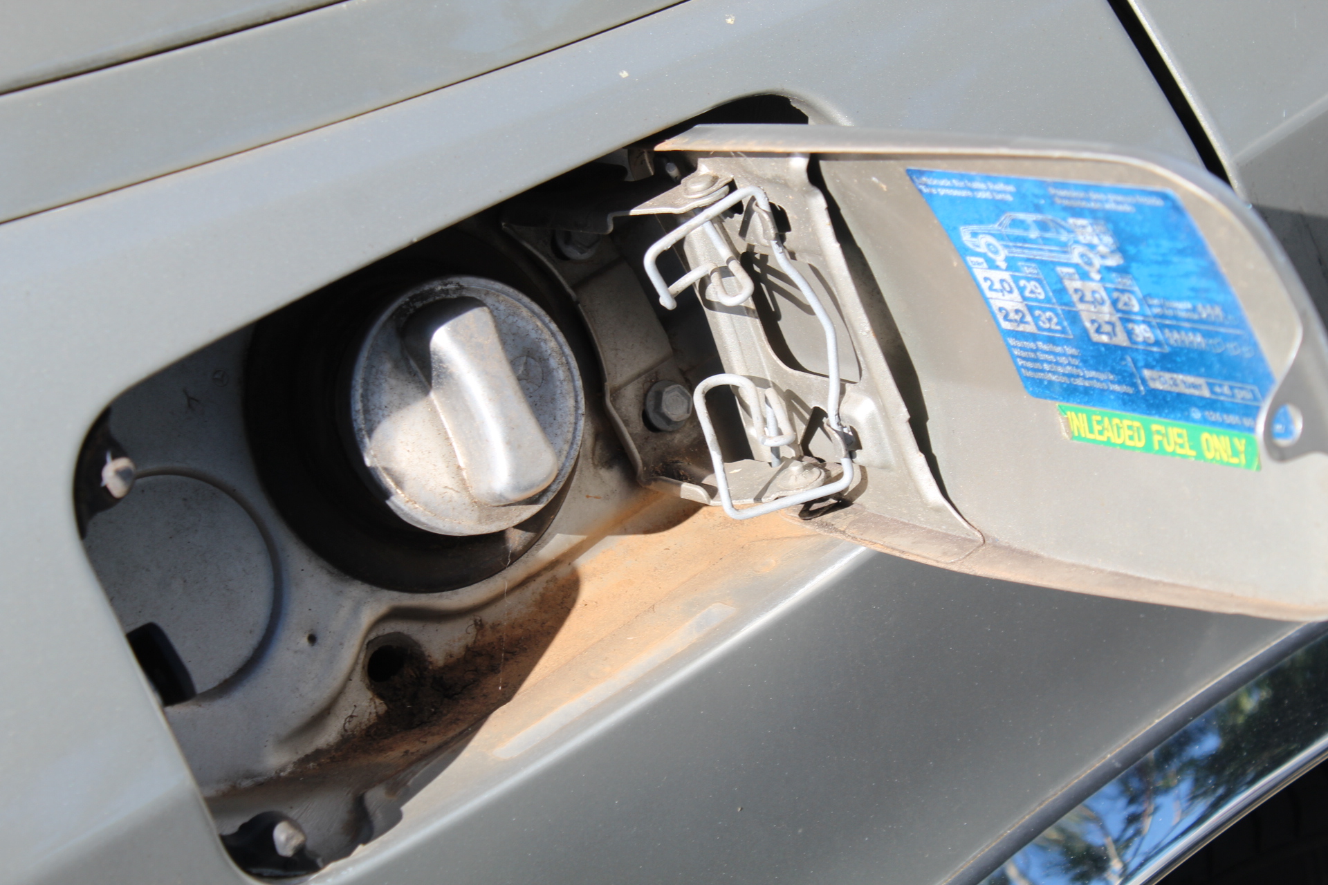 High Quality Simulated Diamond Men's Quartz Watch