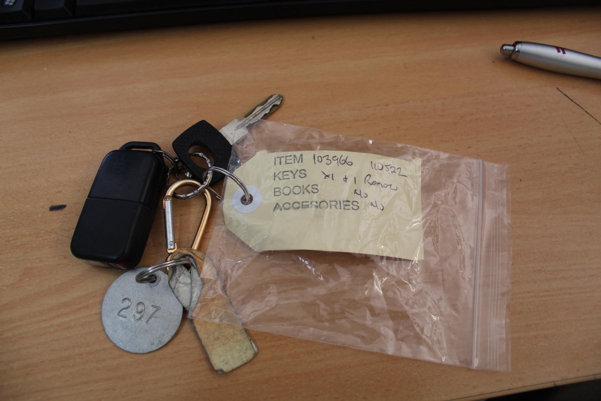 High Quality Simulated Diamond Men's Quartz Watch