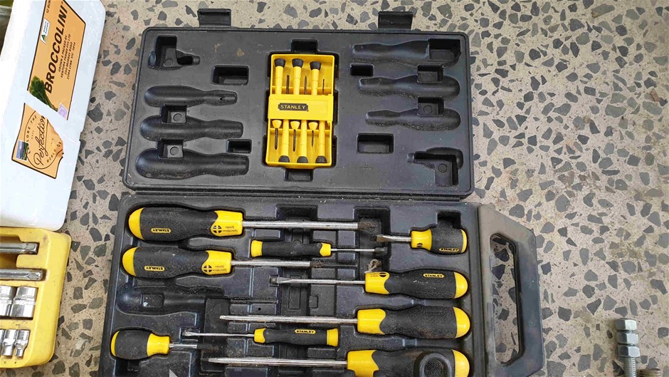 Grinding Wheels x 11