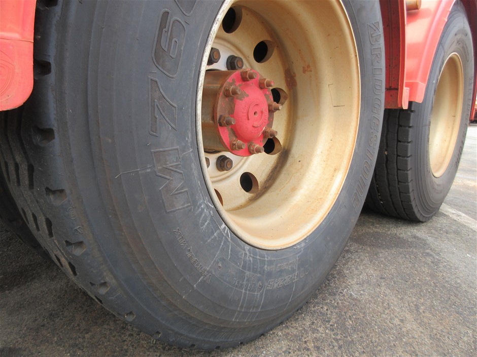 Oil/Coolant Collection Tray