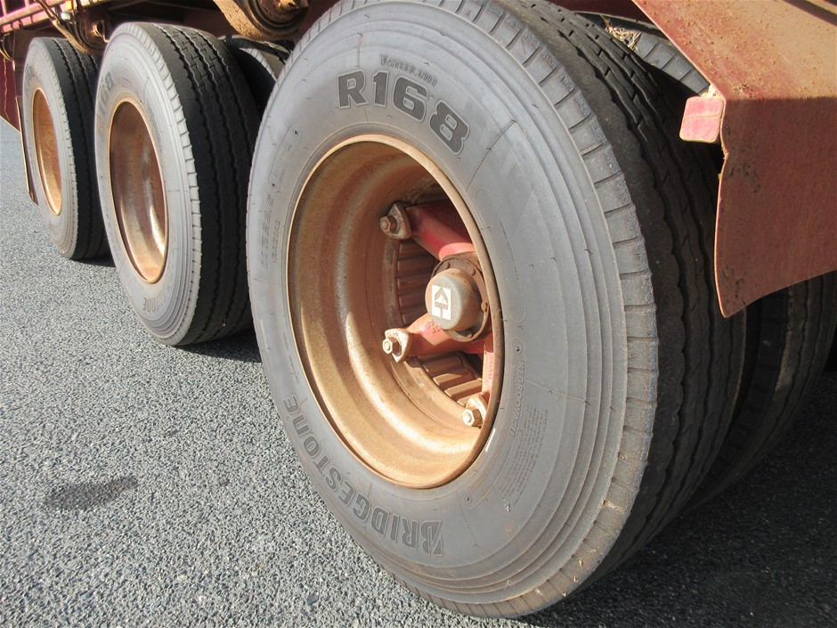 7-8mm Black Pearl & Black Baroque Pearl Glam Pendant.