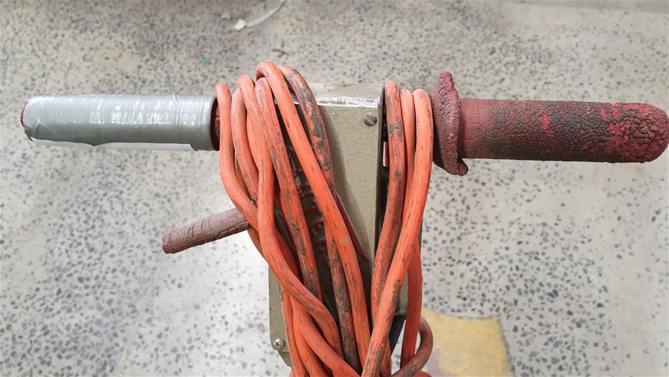 <B>Circa 1963 Ford 84985 Table Top Truck (Vintage)</B>