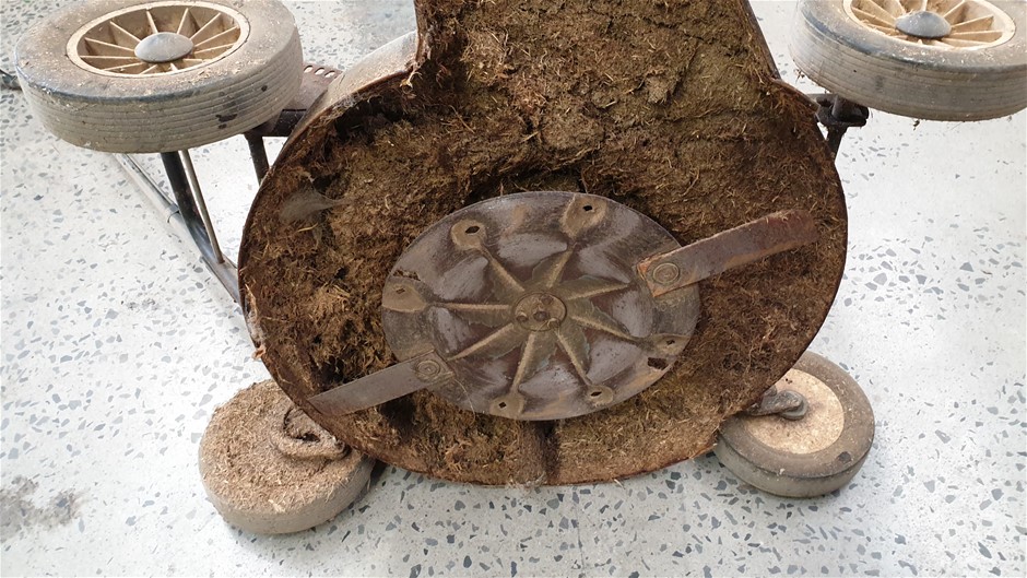 <B>Circa 1958 Dodge Possibly a 300 Series Agitator Truck (Vintage)</B>