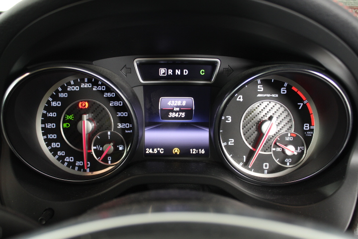 Waterproof  Watch Barrel Shaped Transparent Red Color Quartz Watch Popular