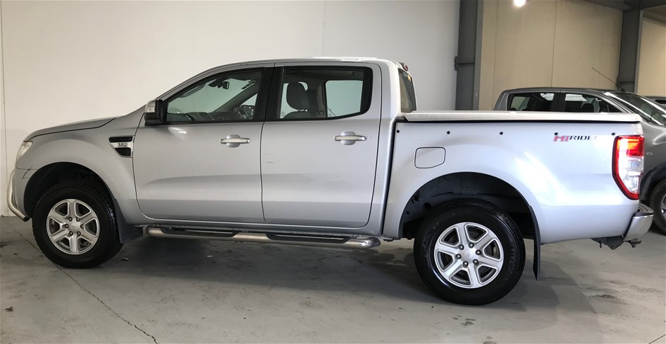 Jaeger-LeCoultre 140.2.93 Master Control 18k Rose Gold 37mm ~2012 BxP & COA