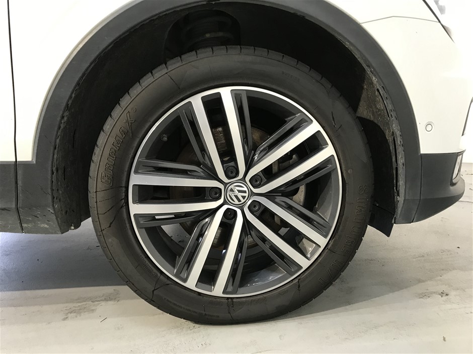 Round Rose Quartz & Letter 'U' Gold Plated with CZ  Bracelet