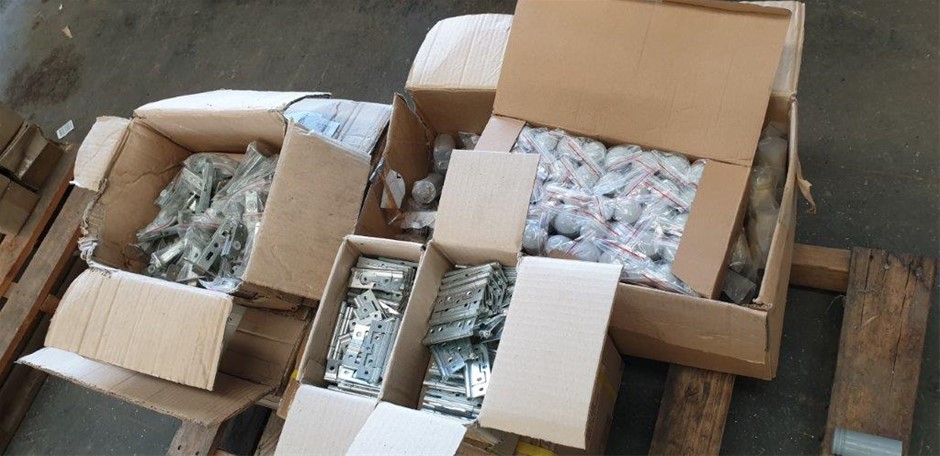 <p>Assorted Rothenberger Pipe Welding Accessories </p>