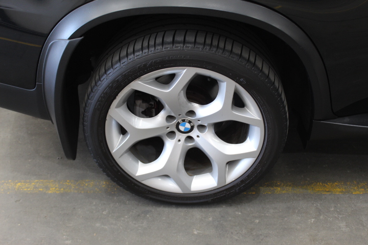 Black Privacy Screen