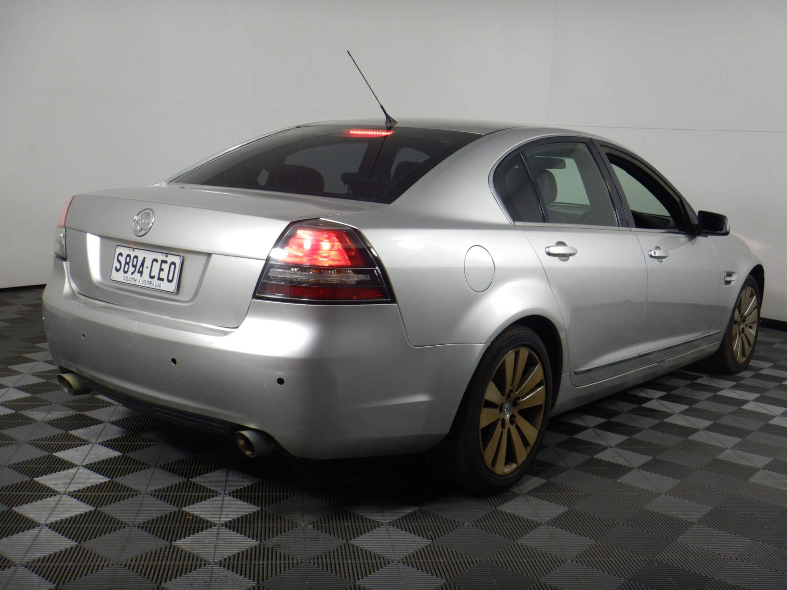 2015 Nissan Elgrand E51 Automatic 8 Seats Wagon