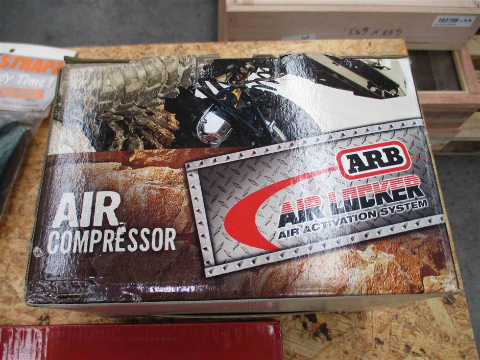 Tread Softly (Moderate Alcohol) Pinot Grigio  (12x 375mL) Current Vintage R