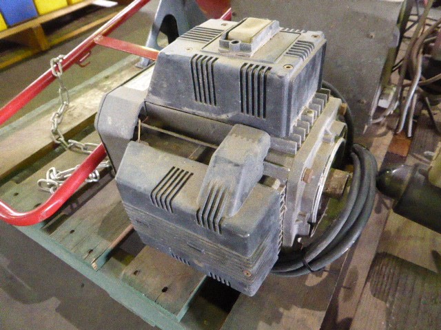 Smart Watch Men Women w/ Call Function AMOLED Fitness Watch w/ Heart Rate/