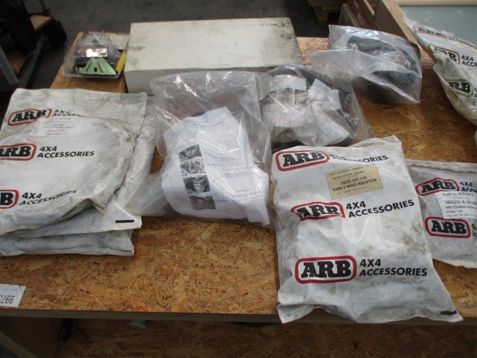 By The Vineyard Mixed Pack Pinot Grigio & Chardonnay (12x 750mL). SEA.