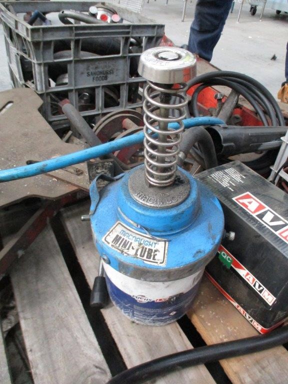 Silver-Filled Cuban Necklace with Simulated Diamond Clasp, 8MM -  55.8cm