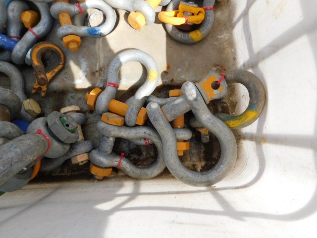 Luxury 18K White Gold Plated Full Diamond Quartz Iced Out Wrist Watch