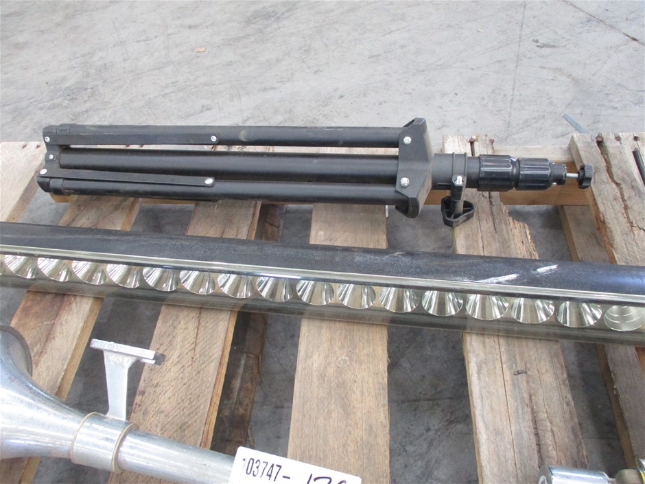 8mm Rose Quartz & Blister Pearl with Rhinestone Beaded Necklace