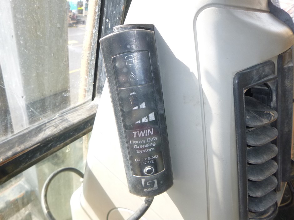 6mm Dyed & Heated Turquoise Gemstones Beaded Bracelet.