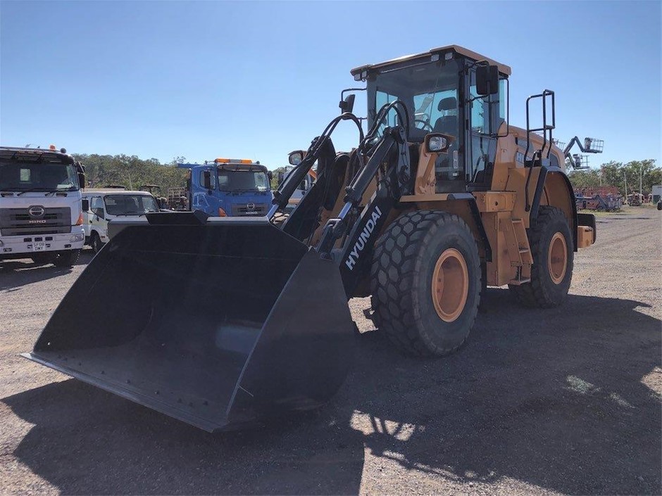8mm Gorgeous Labradorite Gemstones Beaded Bracelet
