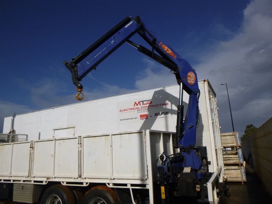 8mm Grade A Moonstone Gemstones Beaded Bracelet
