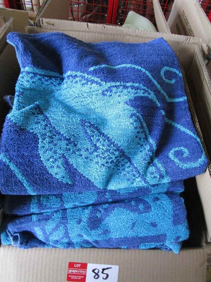 8mm Light Green Flower Jade Gemstones Crystal Beaded Bracelet