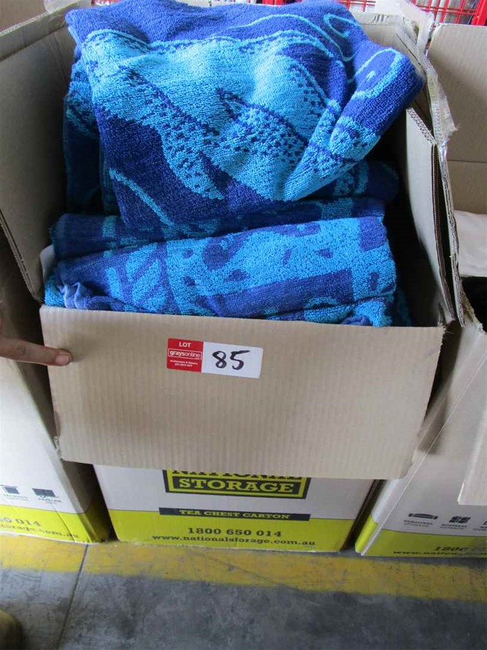 10mm Light Green Flower Jade Gemstones Crystal Beaded Bracelet