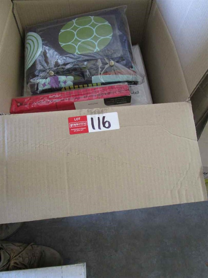 0.08 Carat round 4 diamonds