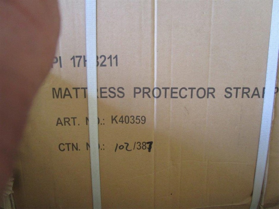 9K Yellow Gold MINI INITIAL 'E' Bracelet 15.5-19cm