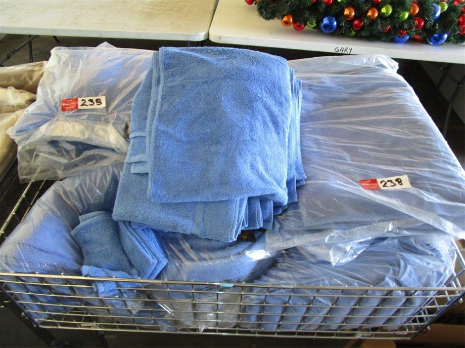 21ft x 19ft Garage / Carport (Unused)