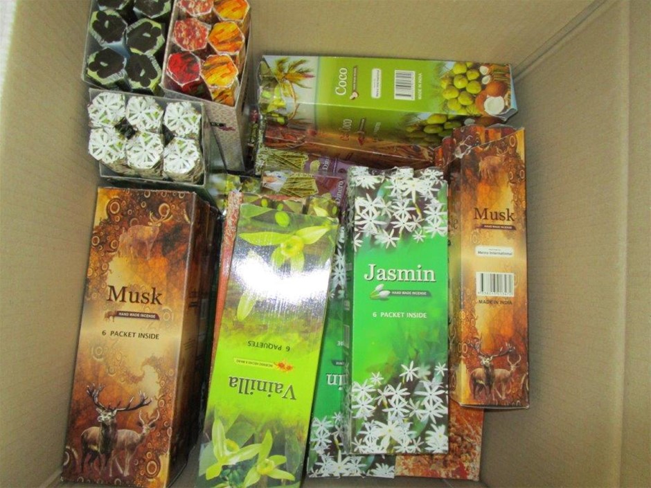 Quantity of 2 23.5-25 Earthmoving Tyres (Unused)