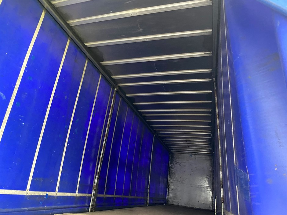 9K Yellow Gold 0.05ct HI SI DIAMOND SAPPHIRE EYE RING