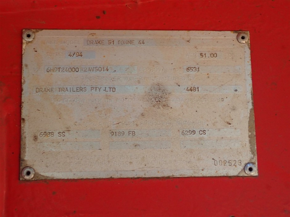 9K Yellow Gold 0.05ct HI SI DIAMOND SAPPHIRE EYE RING