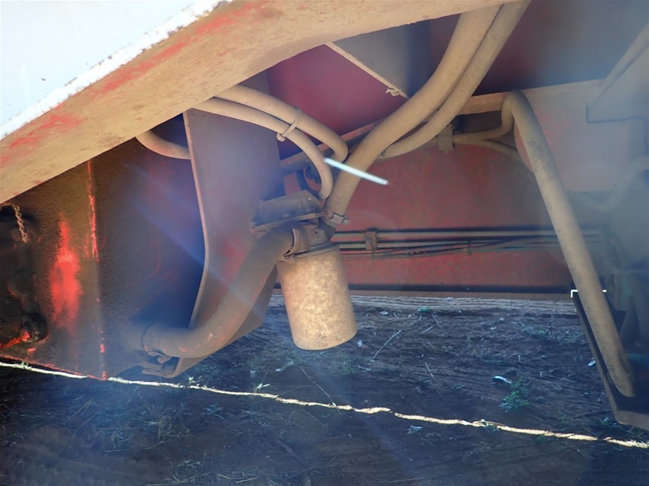 9K YELLOW GOLD BRACELETUE TOPAZ MARQ HEART NECKLACE 45cm