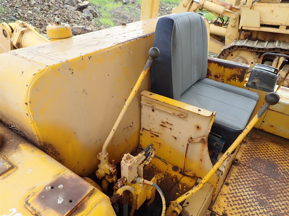 9K YELLOW GOLD 0.40ct F VS LAB DIAMOND SPIRAL RING