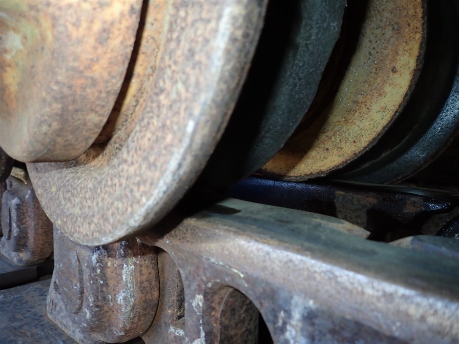 9K WHITE GOLD 1.15ct F VS LAB DIAMOND RND HALO RING