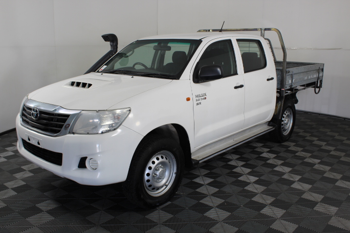 8-9mm White Pearl with Rhinestones & CZ Rhodium Plated Bracelet