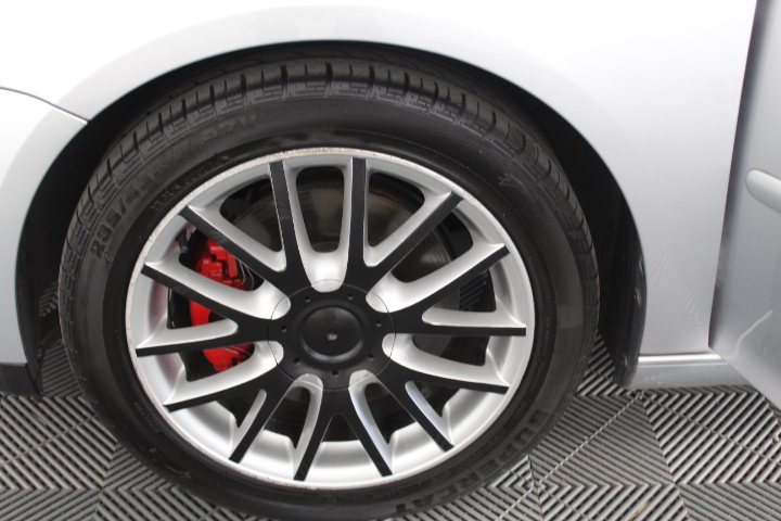 CROCS Unisex Adult Limited Collaboration Clog (Seasonal Colours), Line Frie